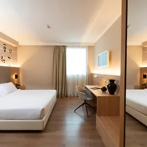 Otel Neo