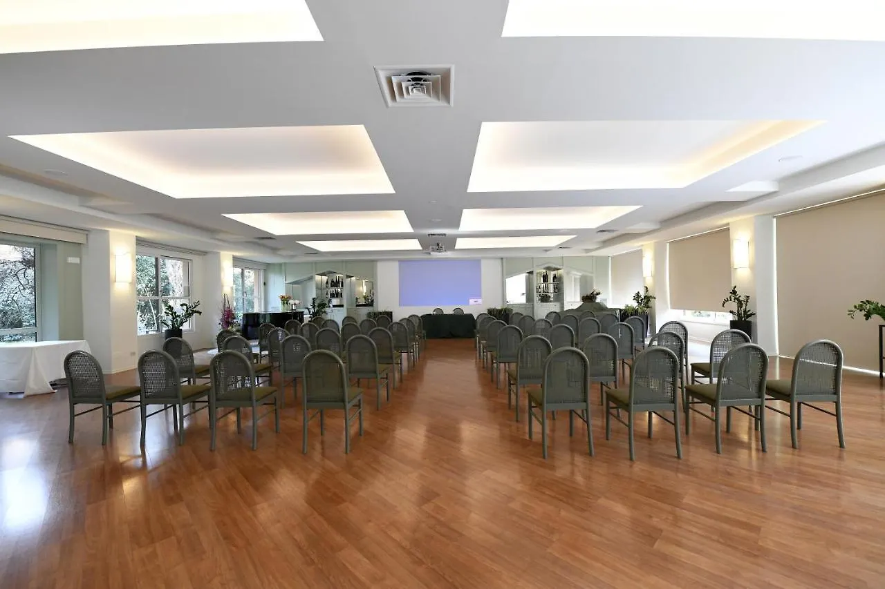 Brianteo Hotel Residence And Restaurant Burago di Molgora