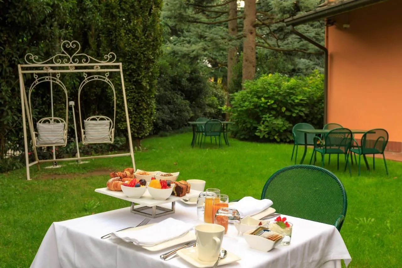 Brianteo Hotel Residence And Restaurant Burago di Molgora