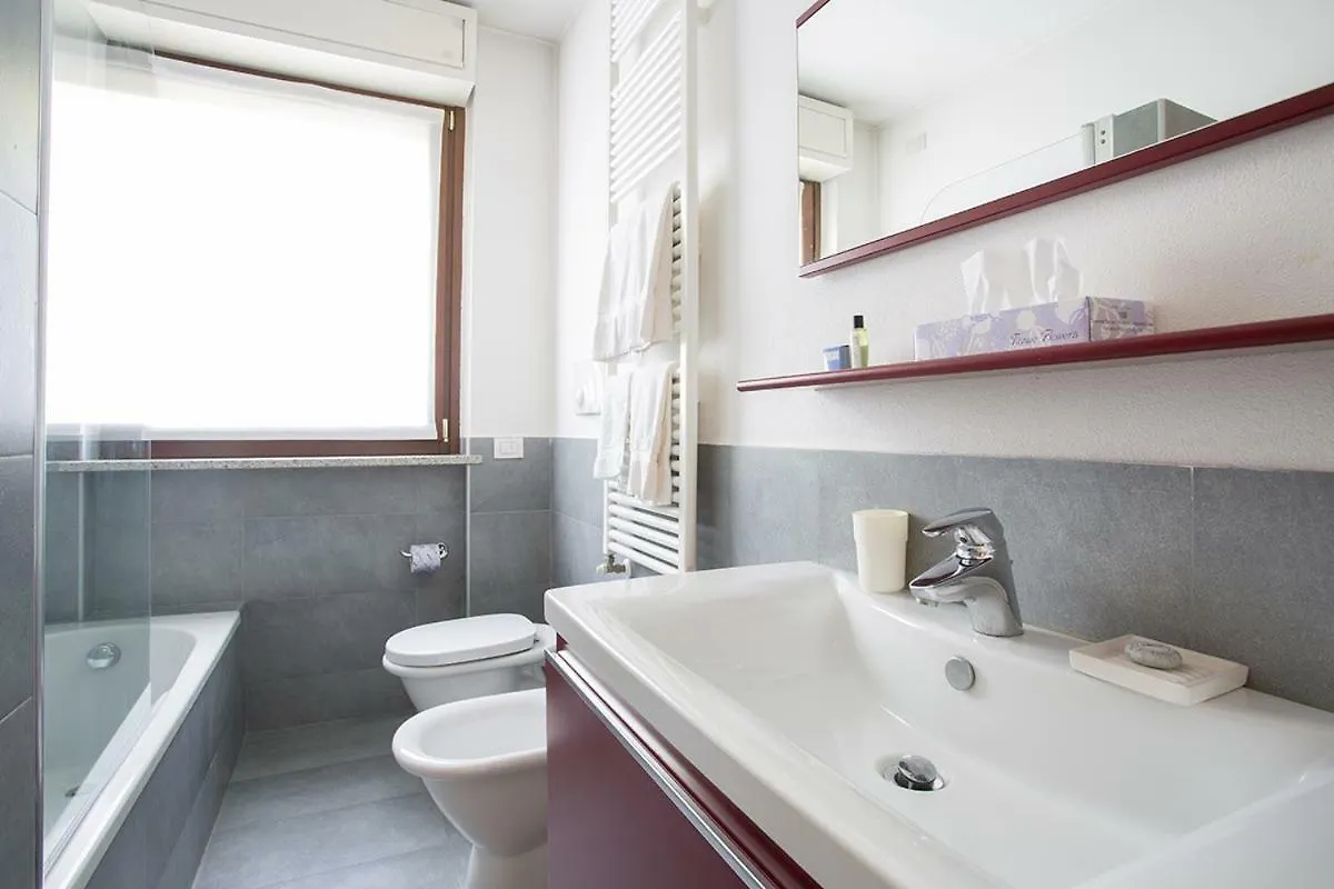 Brianteo Hotel Residence And Restaurant Burago di Molgora